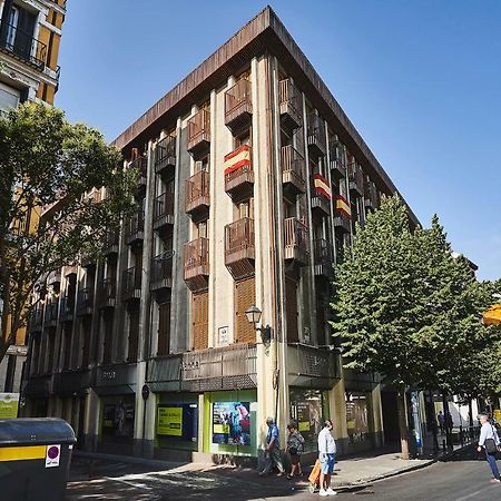 Apartamentos Cava Baja มาดริด ภายนอก รูปภาพ
