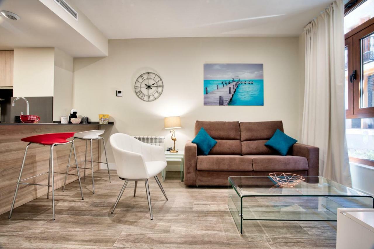 Apartamentos Cava Baja มาดริด ภายนอก รูปภาพ