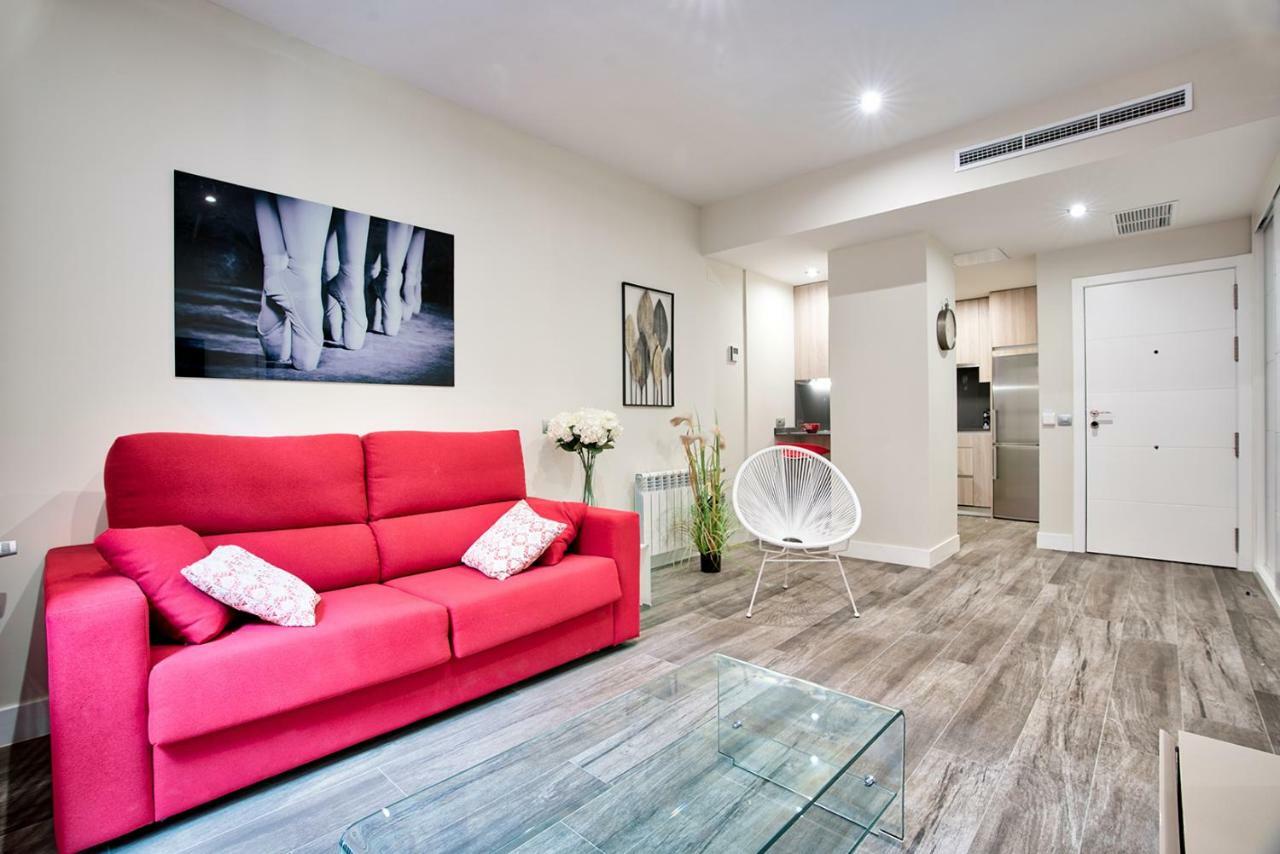 Apartamentos Cava Baja มาดริด ภายนอก รูปภาพ