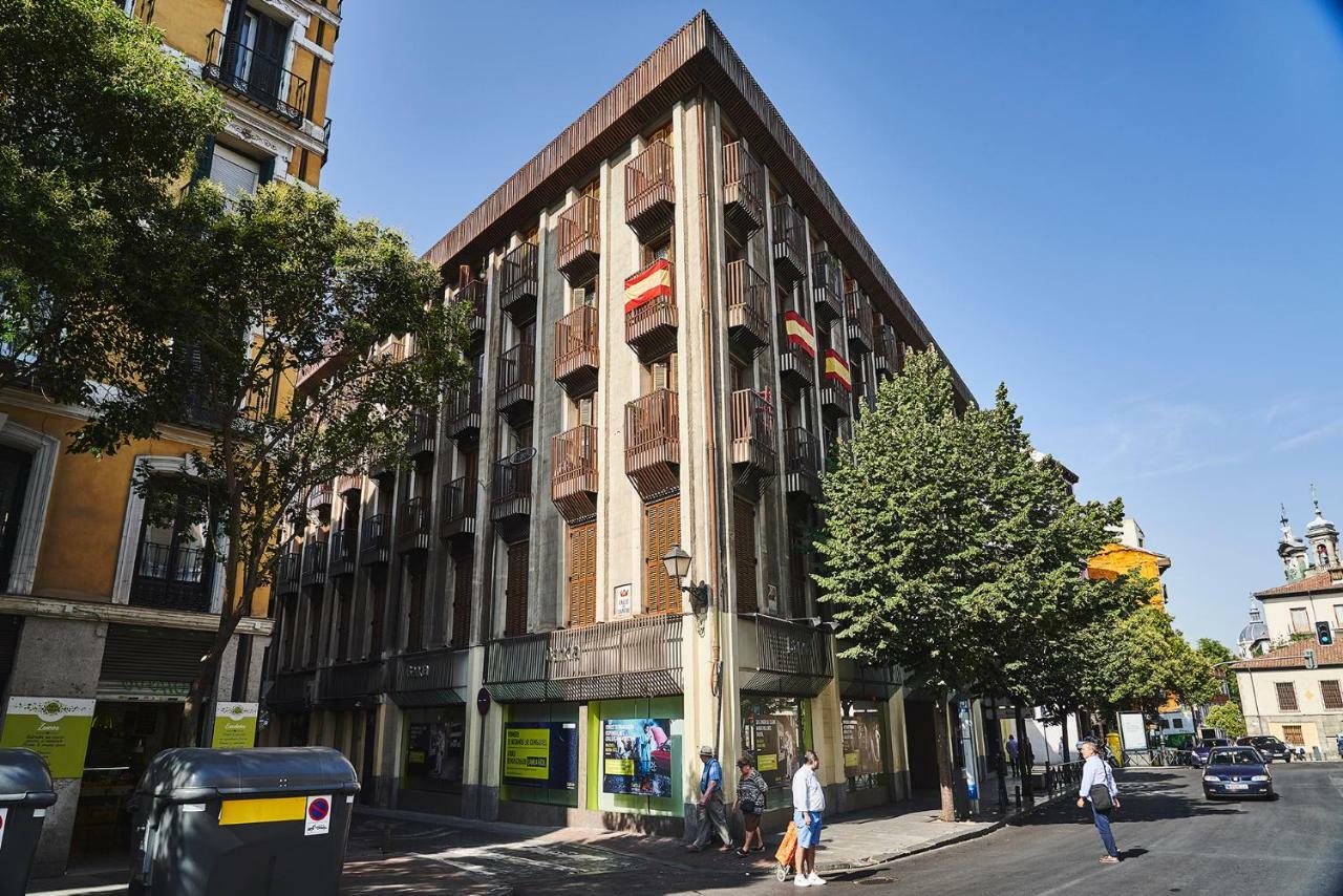 Apartamentos Cava Baja มาดริด ภายนอก รูปภาพ