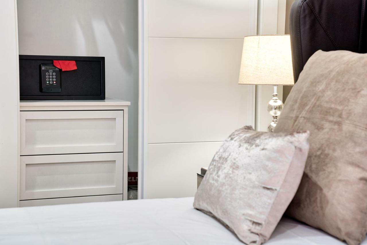 Apartamentos Cava Baja มาดริด ภายนอก รูปภาพ