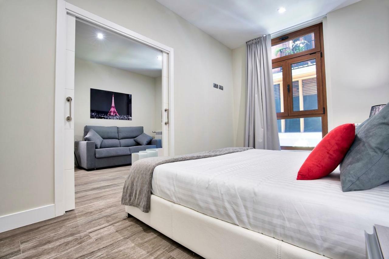 Apartamentos Cava Baja มาดริด ภายนอก รูปภาพ