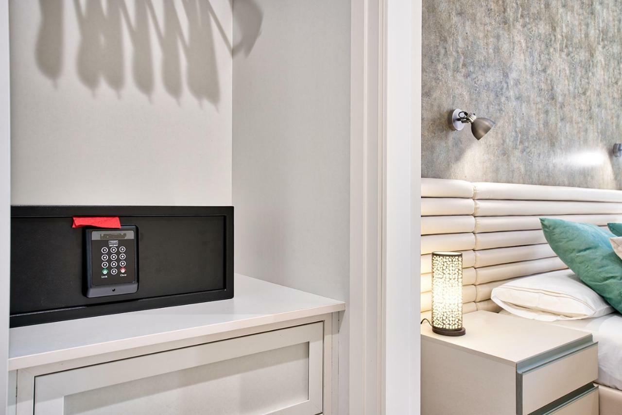 Apartamentos Cava Baja มาดริด ภายนอก รูปภาพ